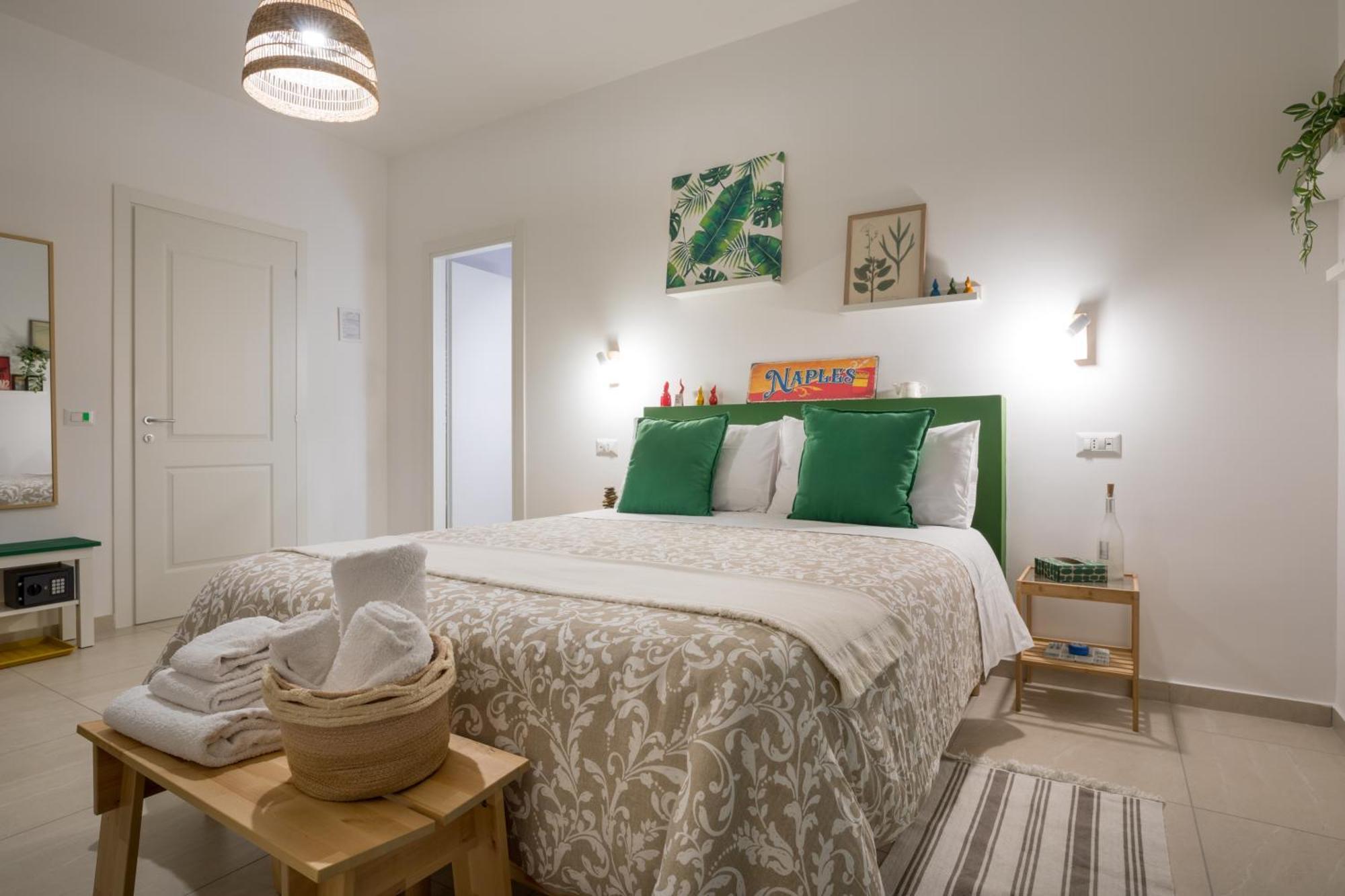 נאפולי Flegreo Bed And Breakfast מראה חיצוני תמונה